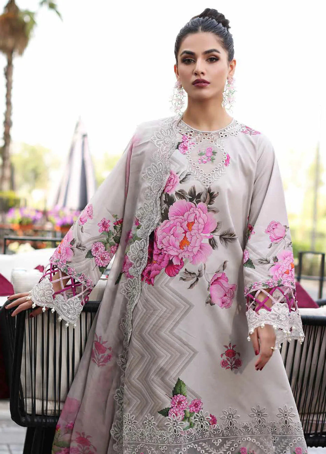 Rang-E-Bahar Embroidered Lawn Suit Unstitched 3 Piece CRZ24RB CRB4-17 - Spring Summer Collection
