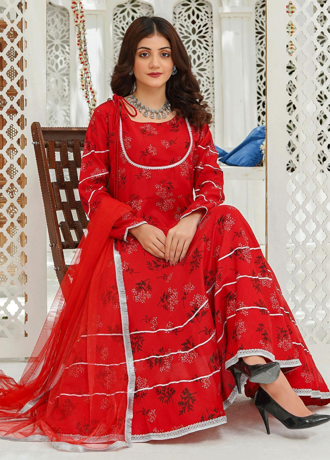 Modest Pret Embroidered Raw Silk 3 Piece Suit MD23RE Kehkahshan