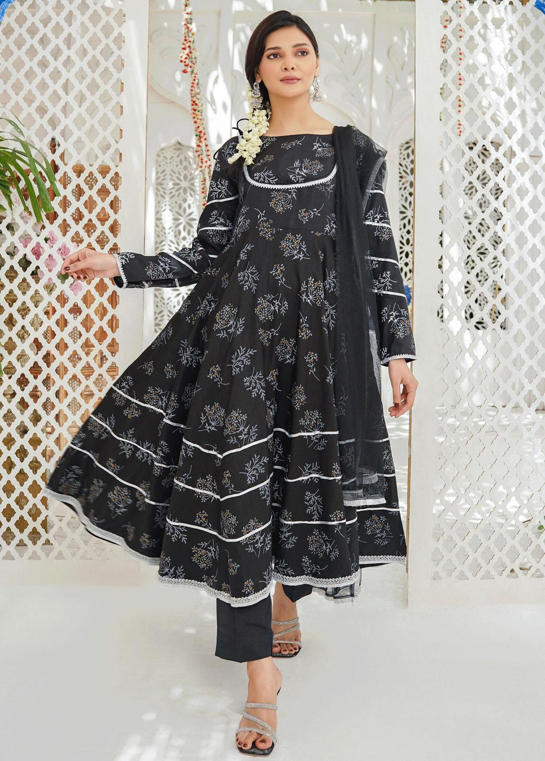 Modest Pret Embroidered Raw Silk 3 Piece Suit MD23RE Lila