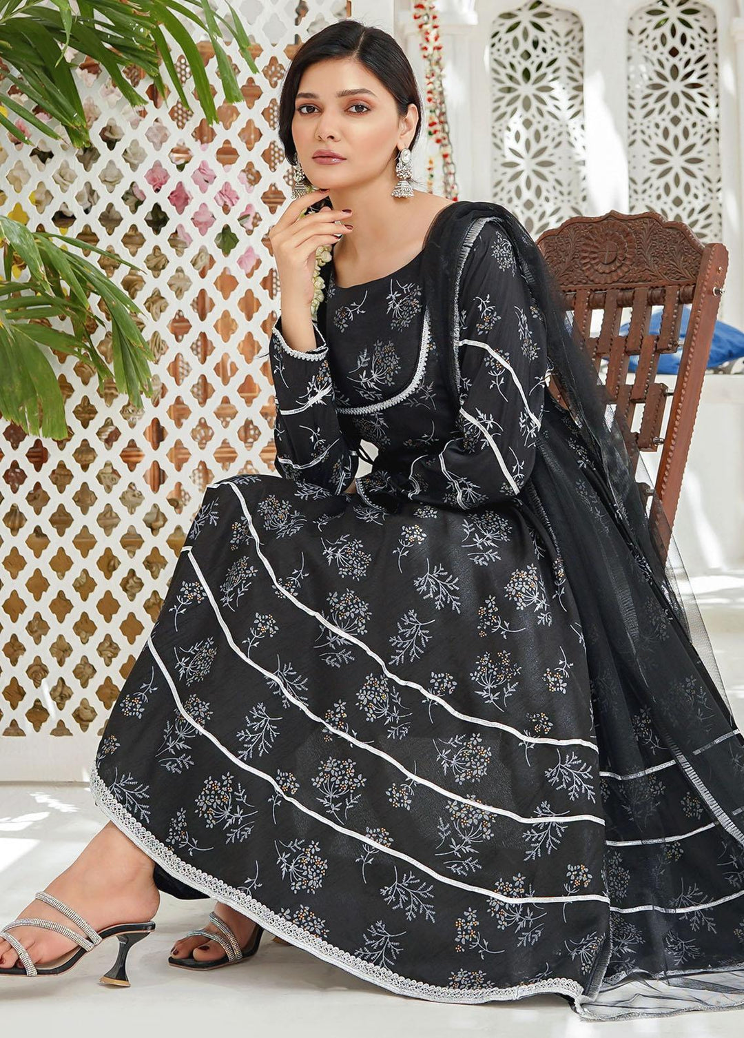 Modest Pret Embroidered Raw Silk 3 Piece Suit MD23RE Lila