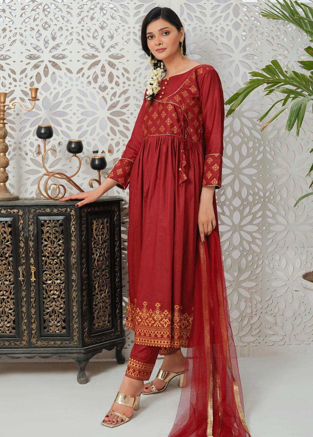 Modest Pret Embroidered Cotton 3 Piece Suit MD23RE Marsia
