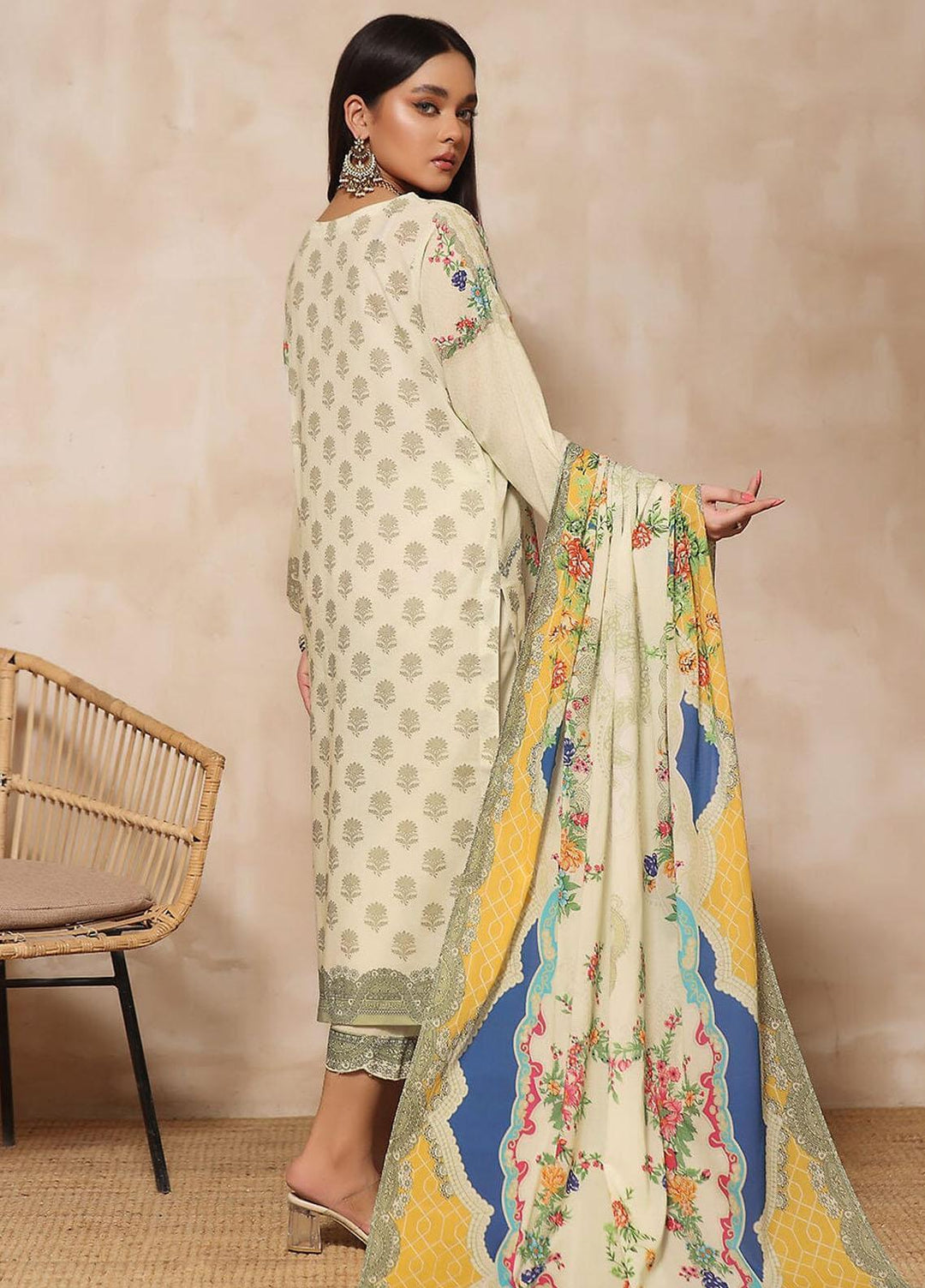 Rang-e-Hayah By Khas Embroidered Lawn Suits Unstitched 3 Piece KHS23RH KL-1932 - Summer Collection