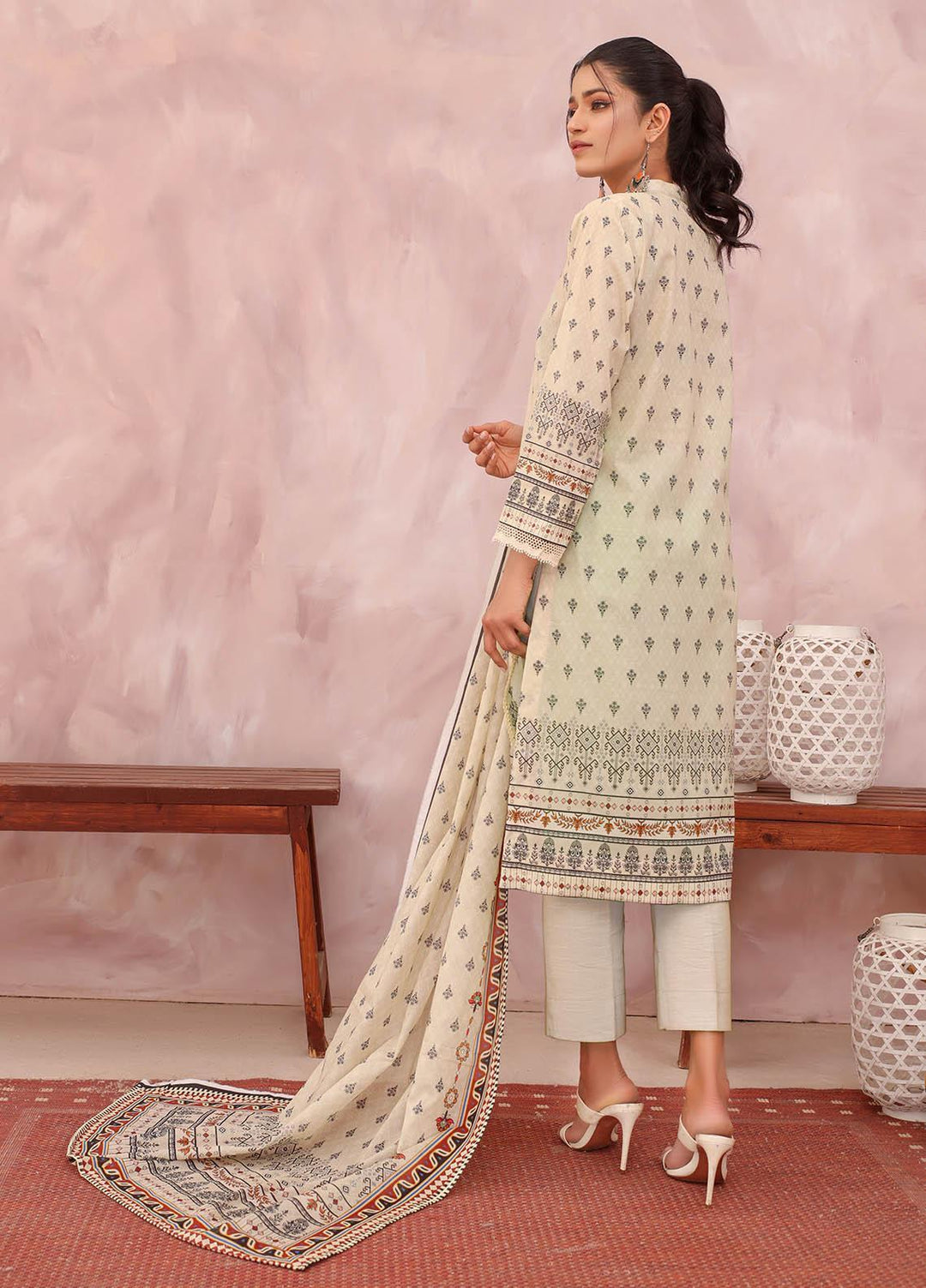 Rang-e-Noor By Humdum Embroidered Lawn Suits Unstitched 3 Piece HD23RN 10 - Summer Collection