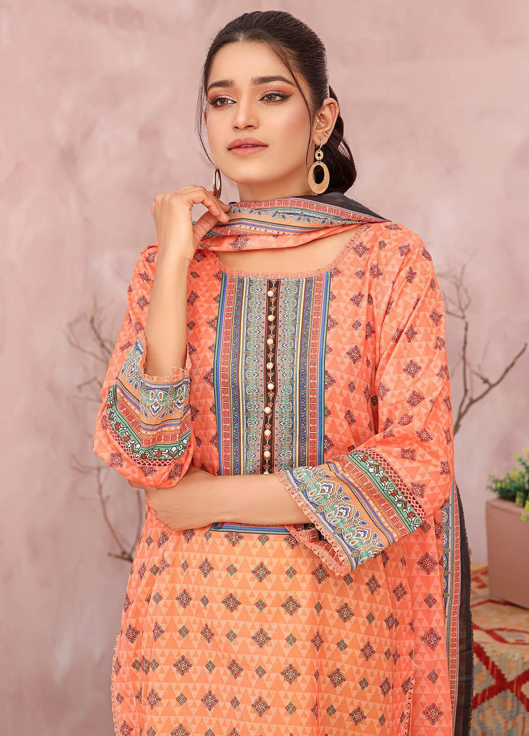 Rang-e-Noor By Humdum Embroidered Lawn Suits Unstitched 3 Piece HD23RN 06 - Summer Collection