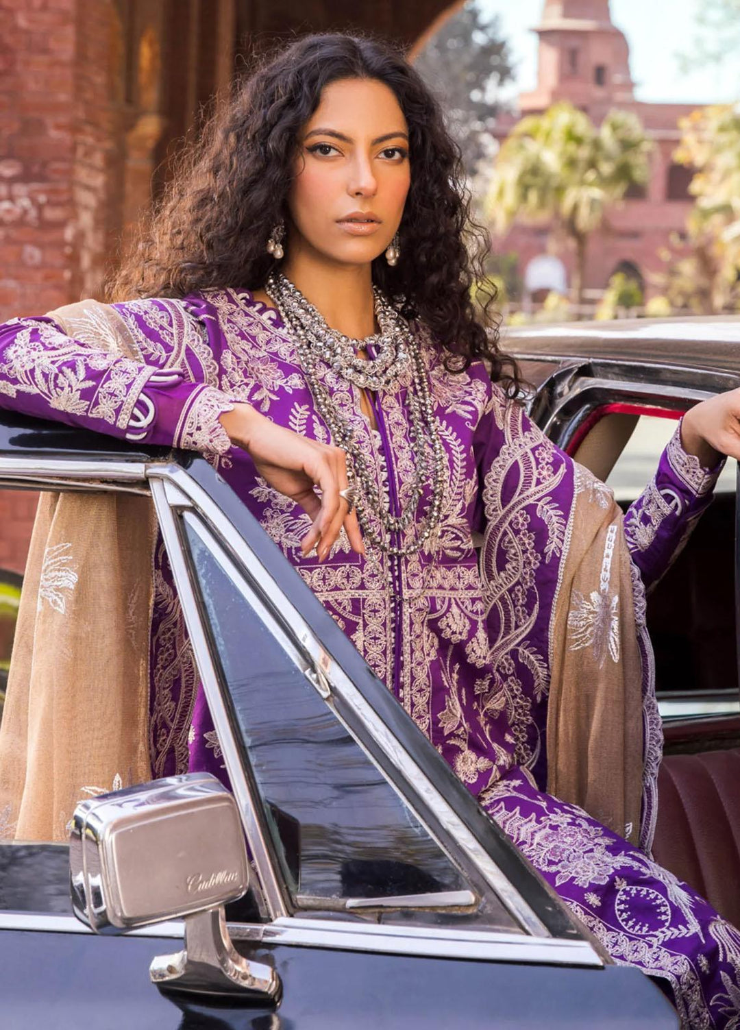 Rang Munch By Maryum N Maria Embroidered Lawn Suits Unstitched 3 Piece MNM23RM MLFG-010 Seance - Luxury Summer Collection