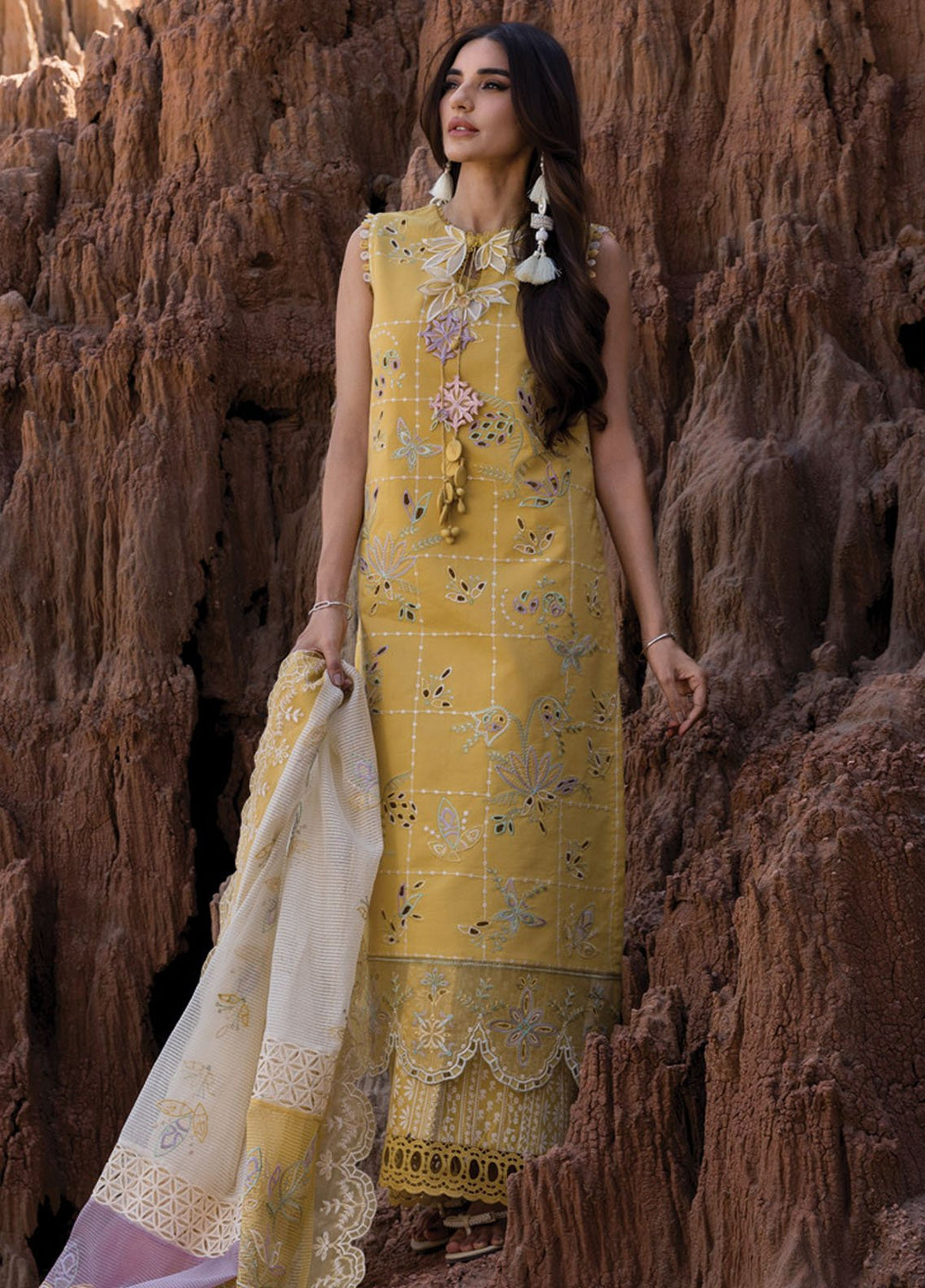 Rang Rasiya Embroidered Lawn Suits Unstitched 3 Piece RR25PE D-11 Nadia - Eid Collection