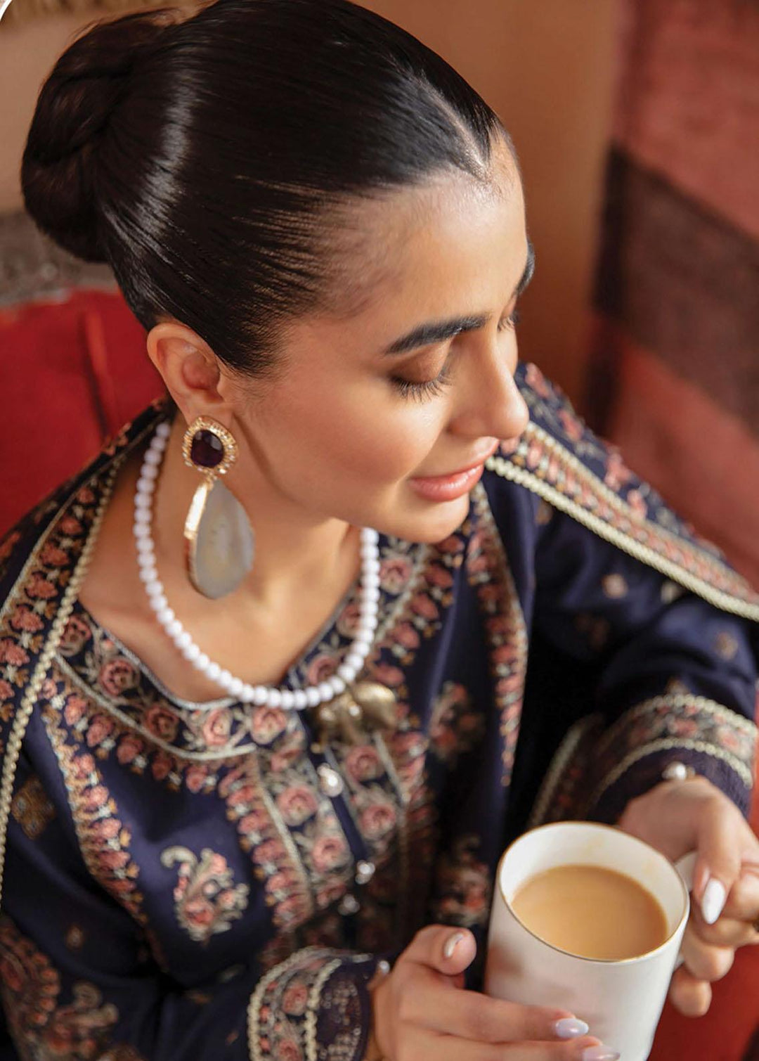 Rang Rasiya Embroidered Karandi Suits Unstitched 3 Piece RR22W D-02 - Winter Collection