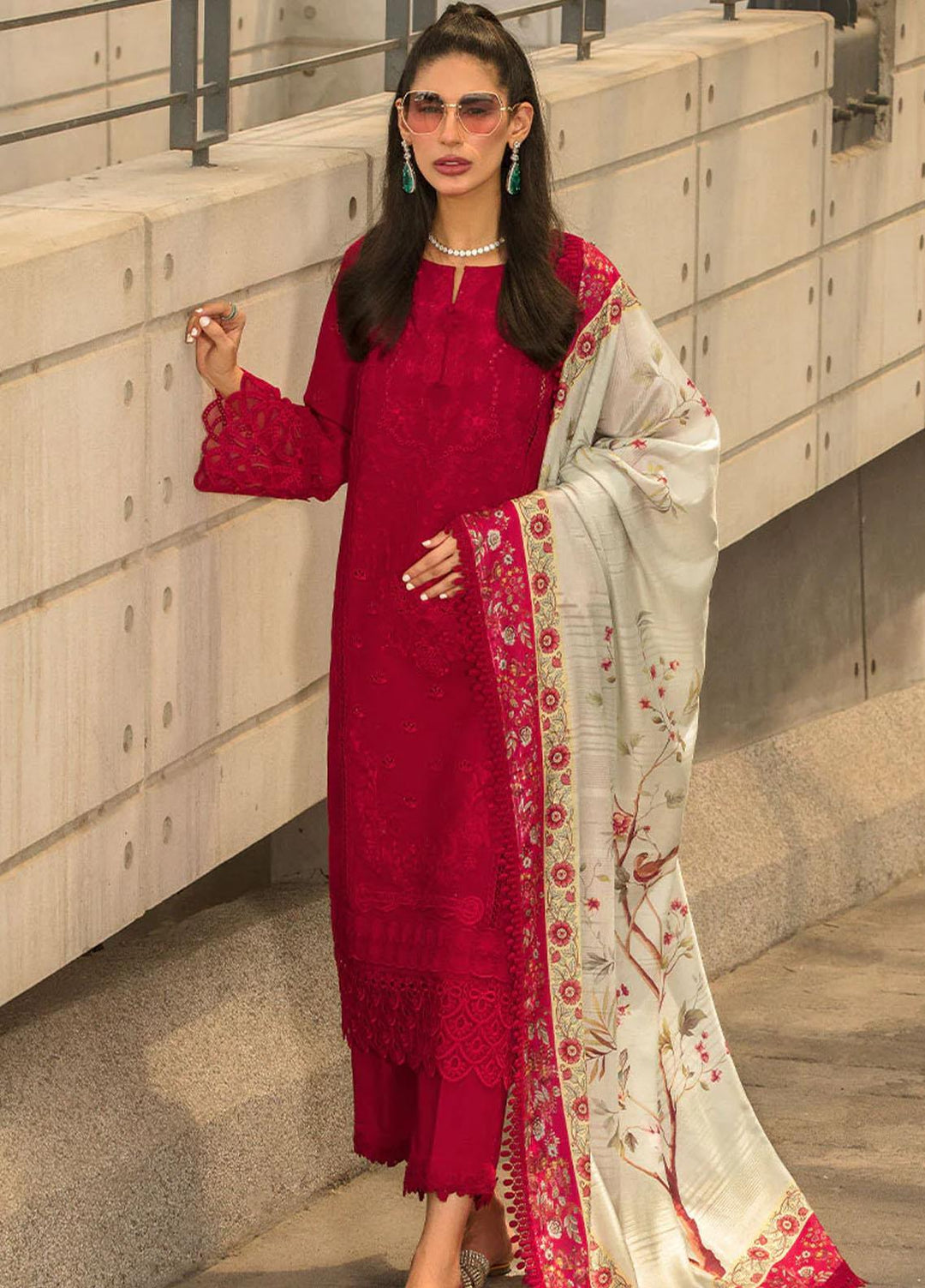 Anas Rang Rang Rasiya Embroidered Lawn Suits Unstitched 3 Piece RR23C Ayla ...