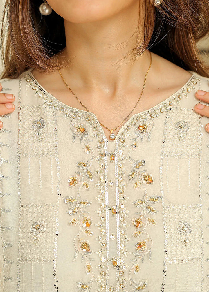 Rangeen Pret Embroidered Chiffon 3 Piece Suit Parisha