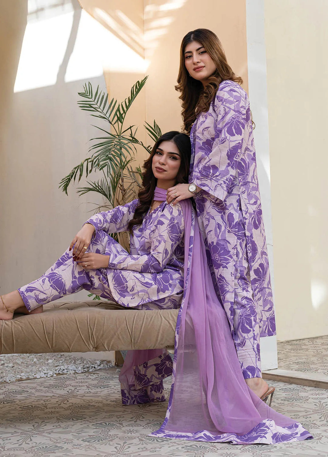Rangeen Pret Printed Khaddar 2 Piece Suit Berry Bloom