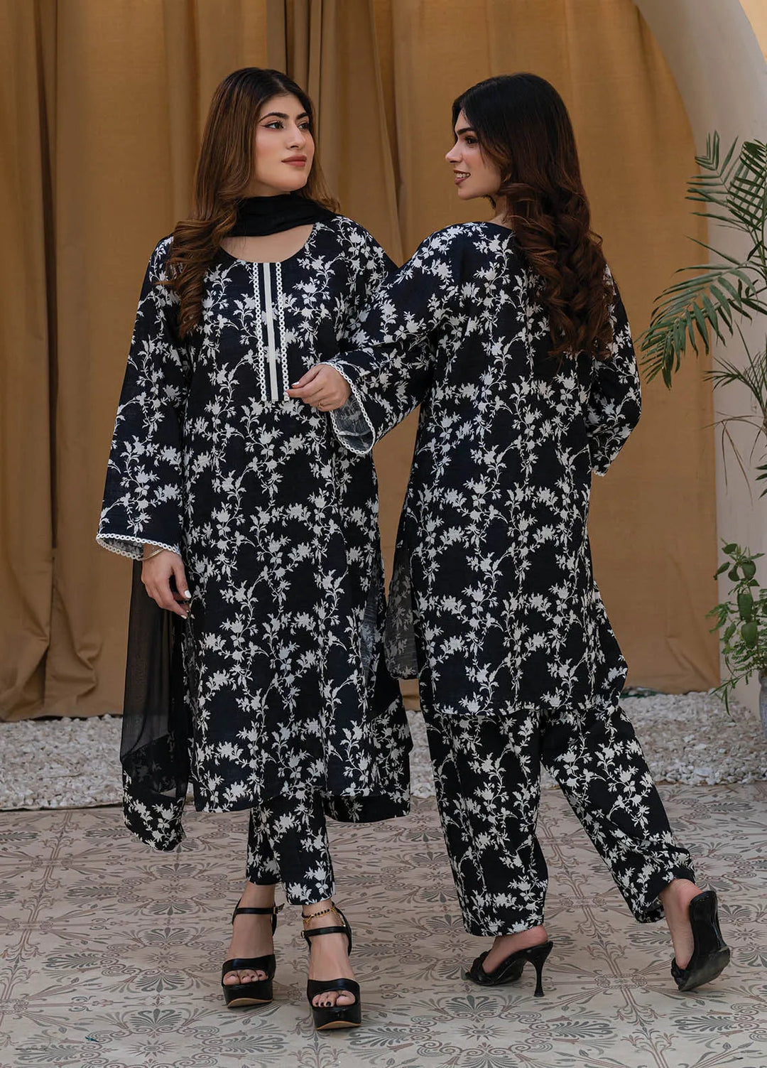 Rangeen Pret Printed Khaddar 2 Piece Suit Black Fusion