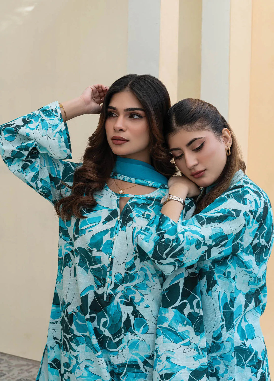 Rangeen Pret Printed Khaddar 2 Piece Suit Floret Majesty