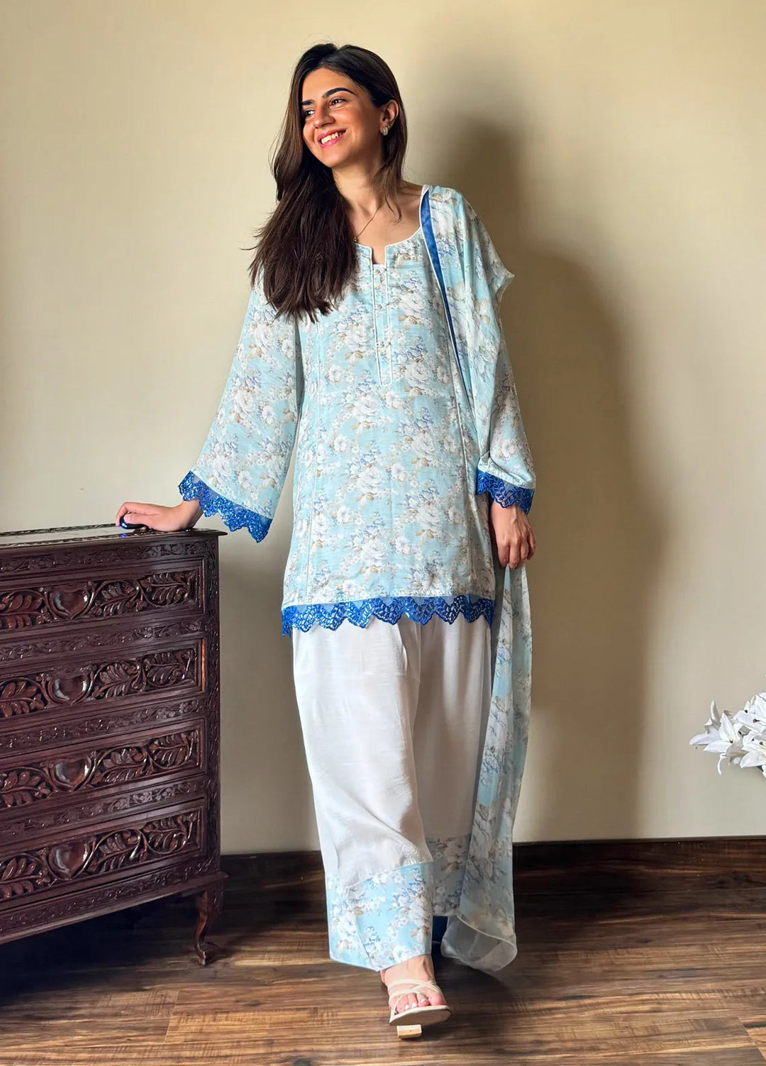 Rangeen Pret Printed Raw Silk 3 Piece Suit Hibiscus Glow