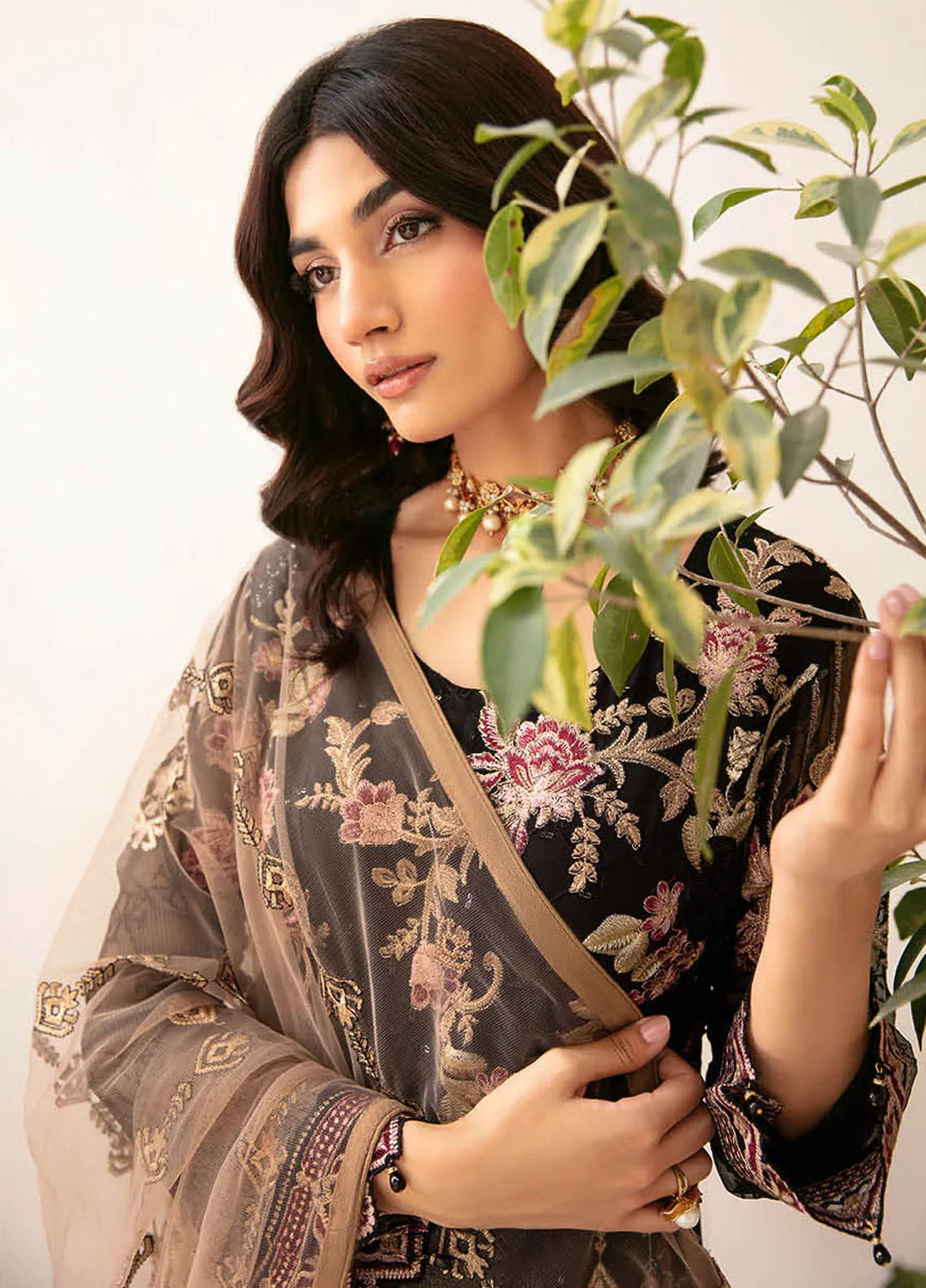 Rangoon By Ramsha Embroidered Chiffon Suit Unstitched 3 Piece RSH24R12 D-1204 - Festive Collection