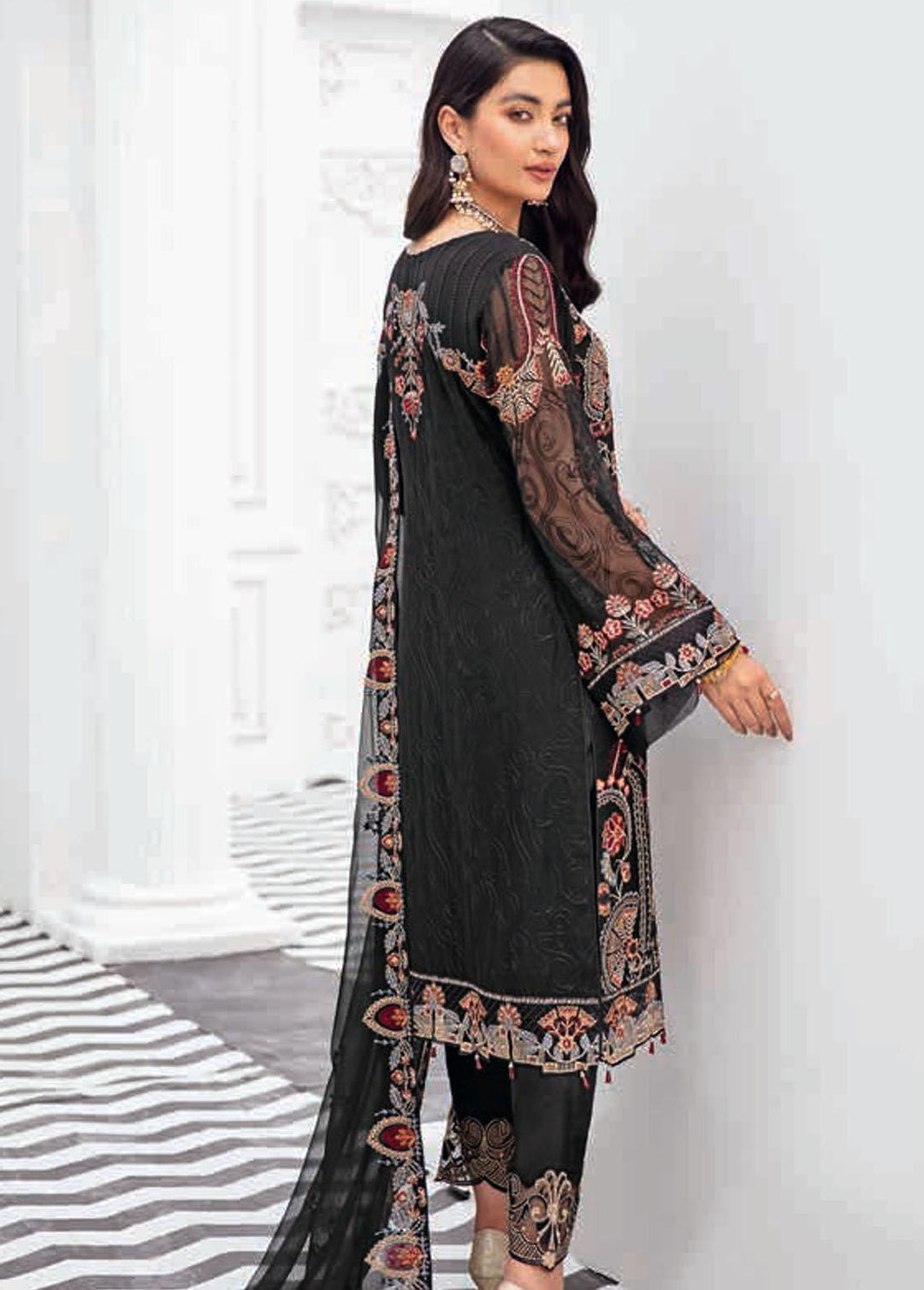 Rangoon by Ramsha Embroidered Chiffon Suits Unstitched 3 Piece RSH22-R8 D-804 - Luxury Collection