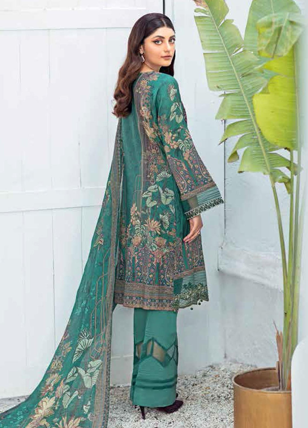 Rangrez by Ramsha Embroidered Lawn Suits Unstitched 3 Piece RSH21RG D-N 106 - Summer Collection