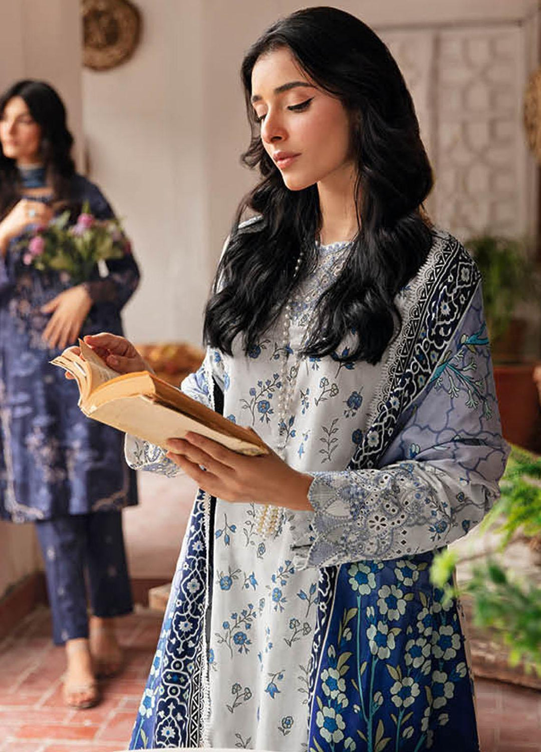 Rangrez By Ramsha Embroidered Lawn Suits Unstitched 3 Piece RSH24R N-403 - Summer Collection