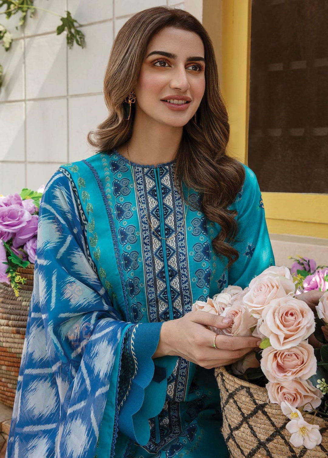 Rangreza by Afrozeh Embroidered Lawn Suits Unstitched 3 Piece AF23R 003 Zoella - Spring / Summer Collection