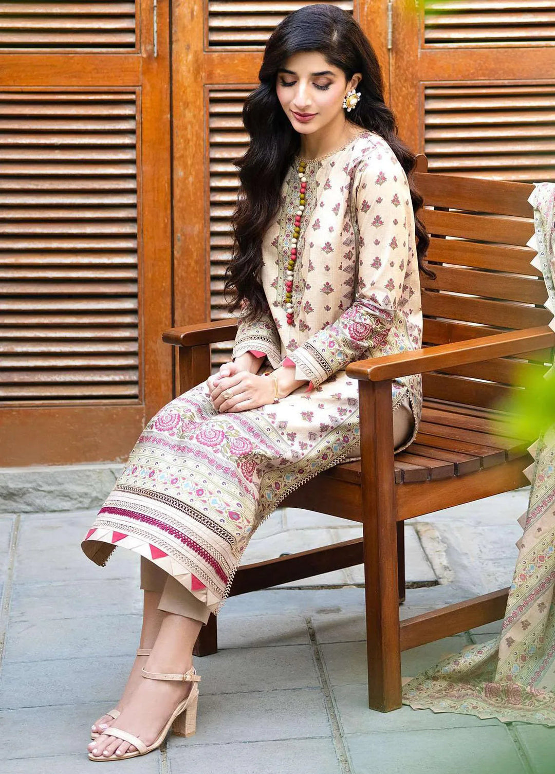 Rania by Asim Jofa Embroidered Lawn Unstitched Suit 3 Piece AJ23R AJRP-31 - Summer Collection