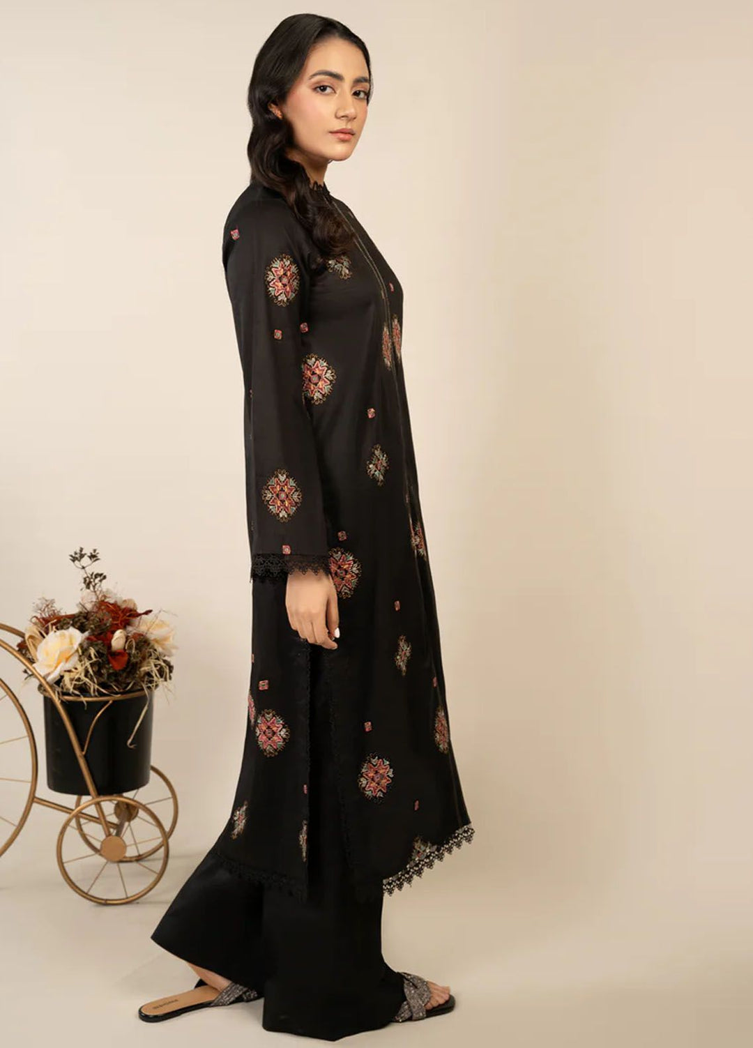 Rawayat By Meeral Embroidered Lawn Suit Unstitched 2 Piece MRL24R Gul Sia - Summer Collection