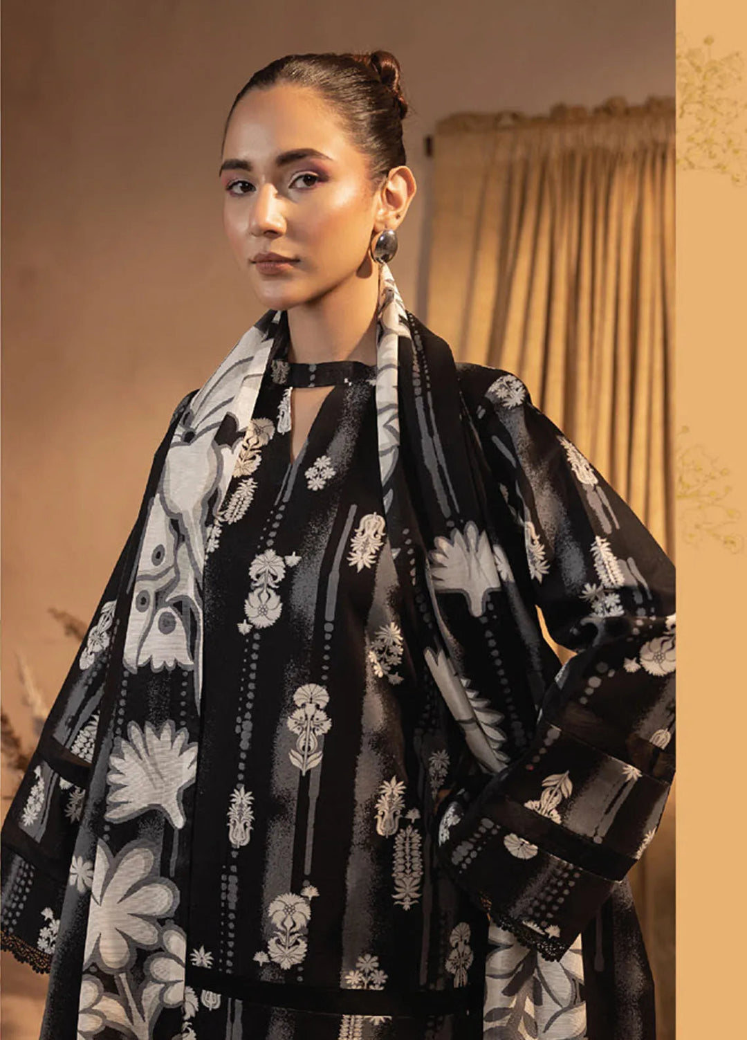 Raya by Humdum Printed Khaddar Suits Unstitched 3 Piece HD24RU D-03 - Winter Collection