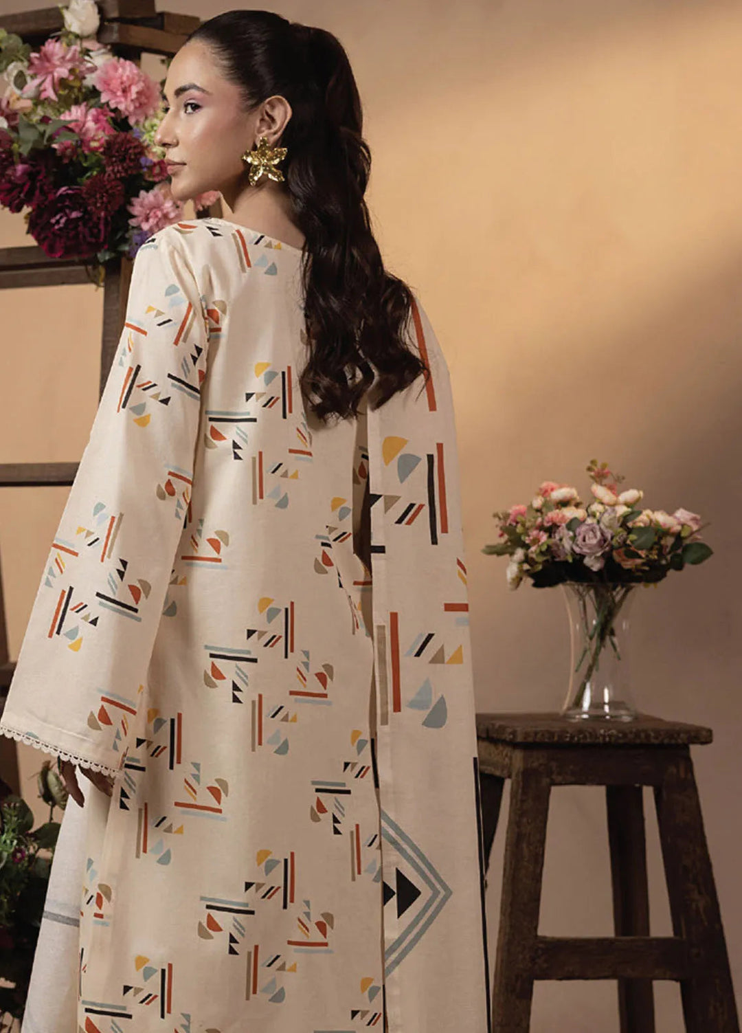 Raya by Humdum Printed Khaddar Suits Unstitched 3 Piece HD24RU D-10 - Winter Collection