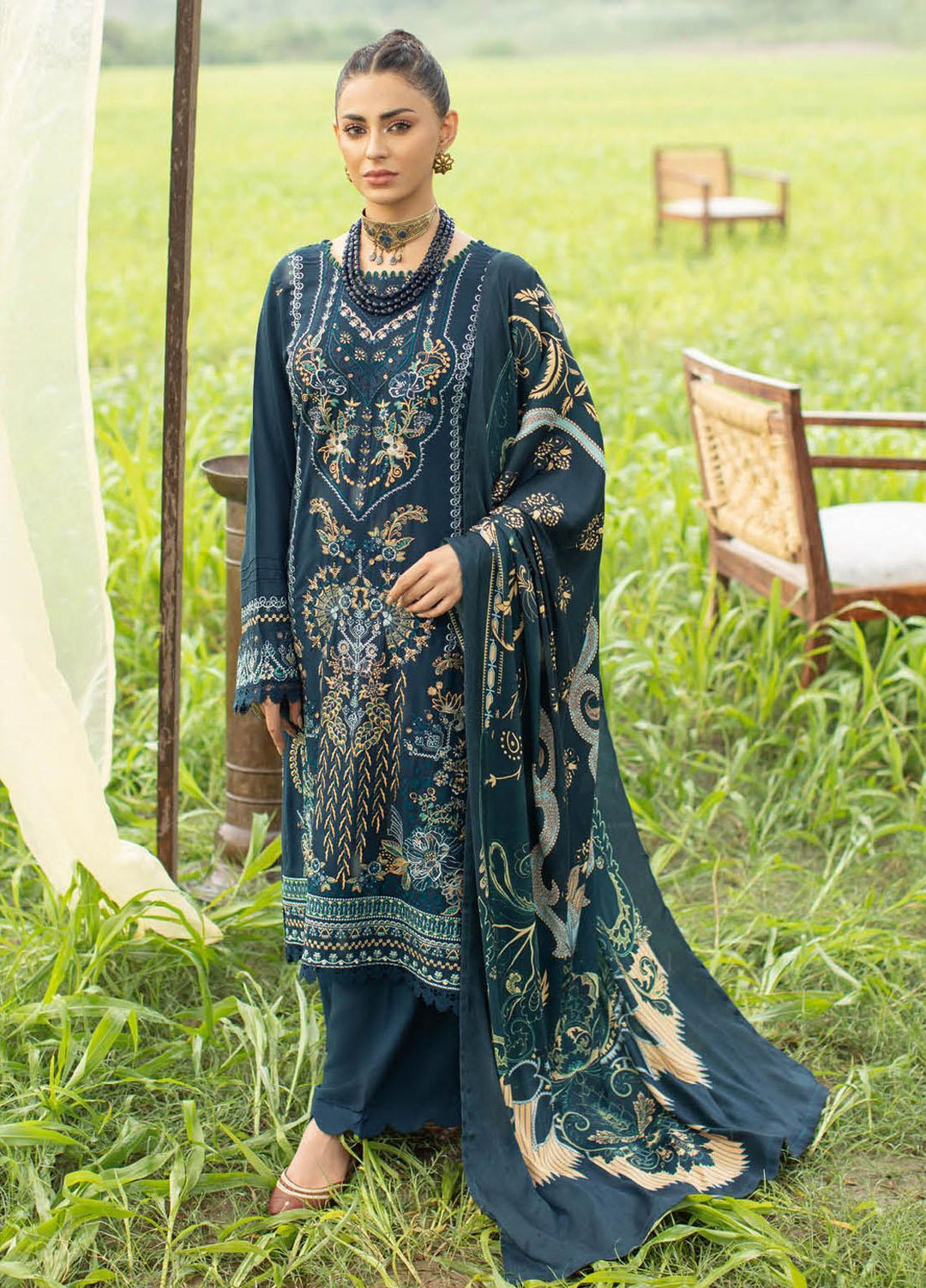 Reet By Ramsha Embroidered Karandi Suits Unstitched 3 Piece RSH22-R6 R-603 - Luxury Collection