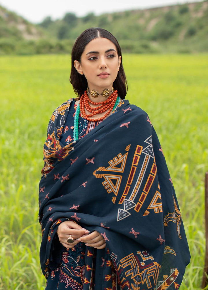 Reet By Ramsha Embroidered Karandi Suits Unstitched 3 Piece RSH22-R6 R-607 - Luxury Collection