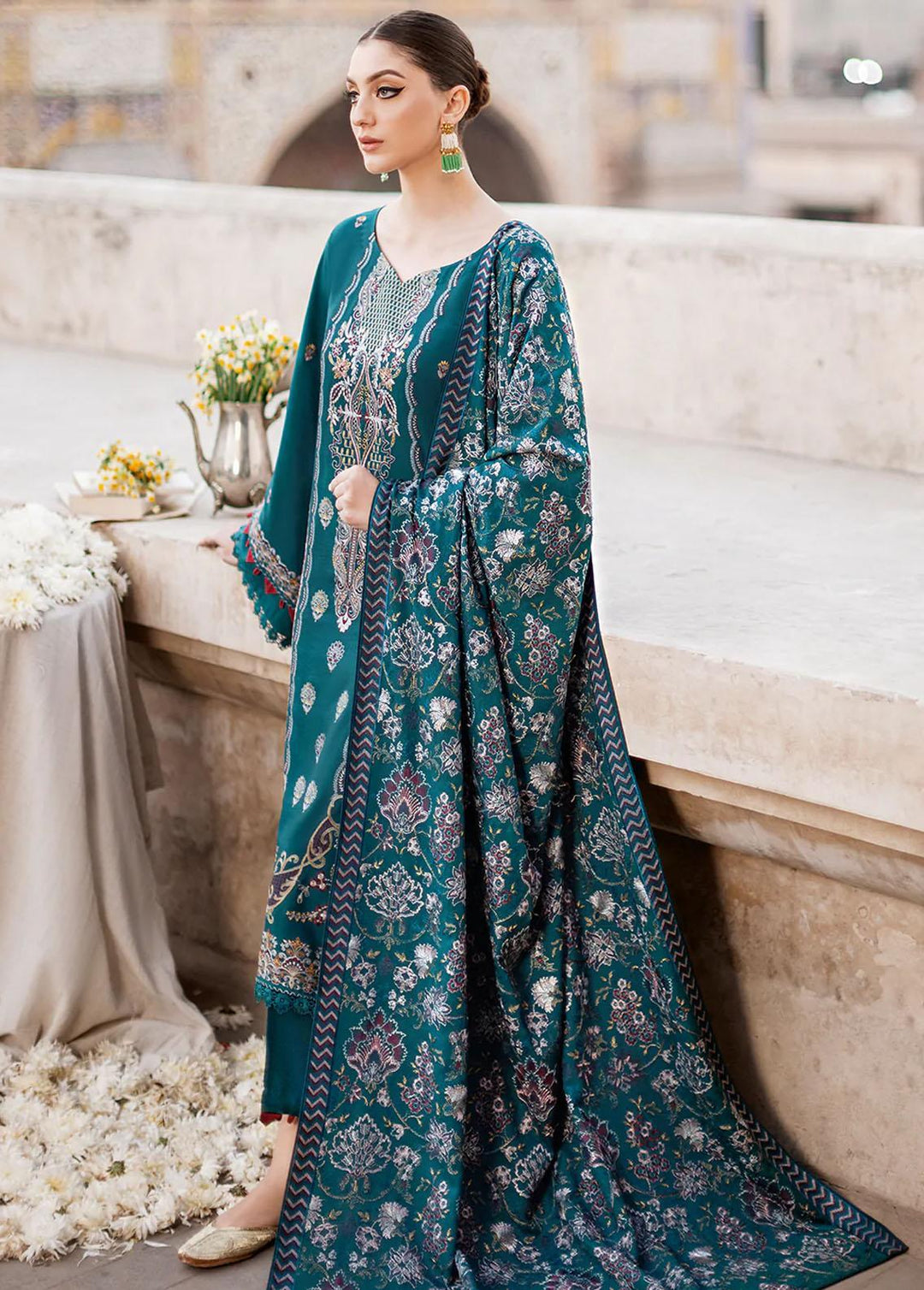 Reet By Ramsha Embroidered Karandi Suits Unstitched 3 Piece RSH22-R8 R-804 - Luxury Collection