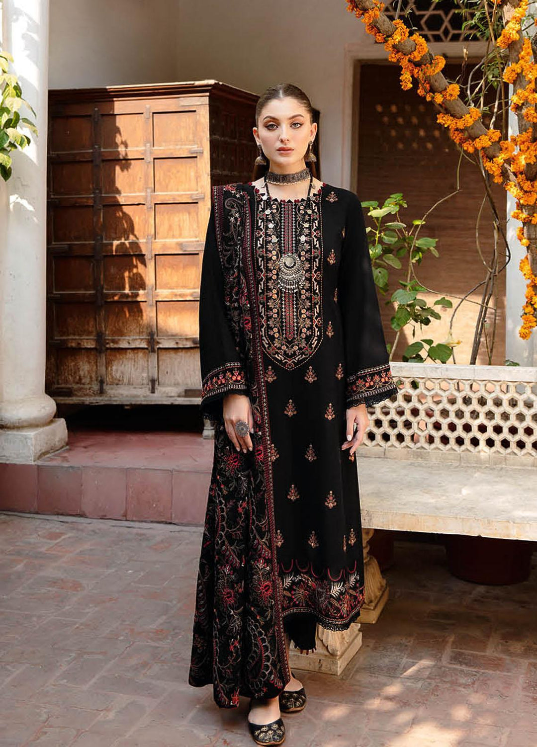 Reet By Ramsha Embroidered Karandi Suits Unstitched 3 Piece RSH22-R7 R-702 - Winter Collection