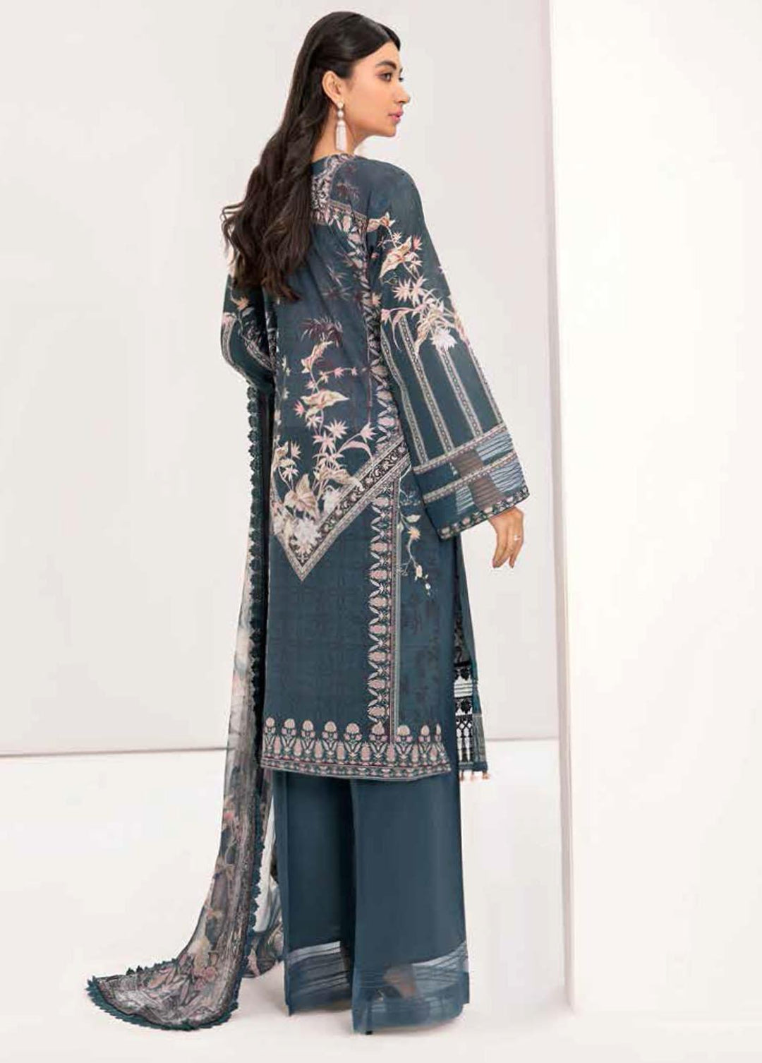 Reet By Ramsha Embroidered Lawn Suits Unstitched 3 Piece RSH22-R4 R-406 - Luxury Collection