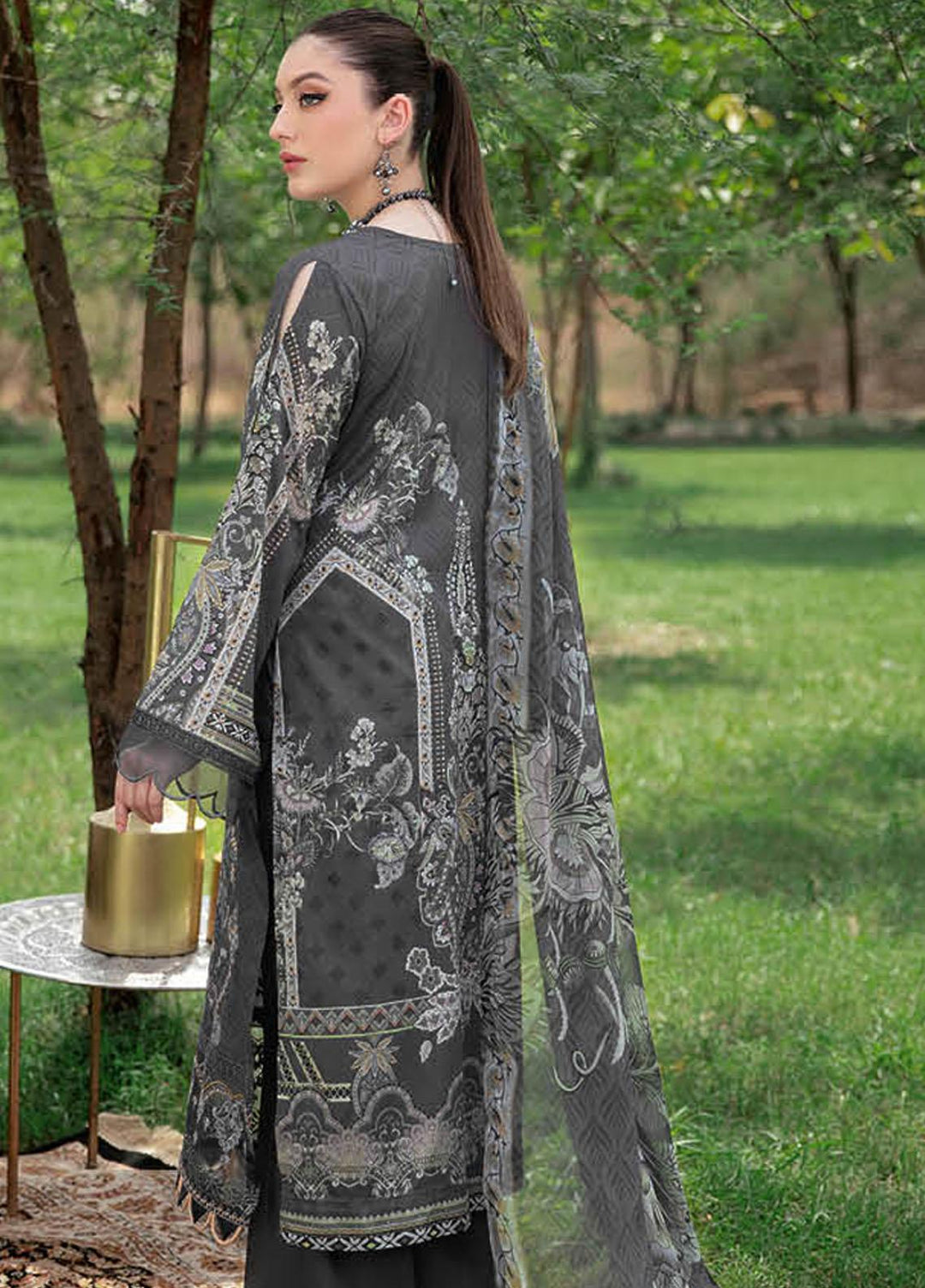 Reet By Ramsha Embroidered Lawn Suits Unstitched 3 Piece RSH22-R5 R-507 - Luxury Collection