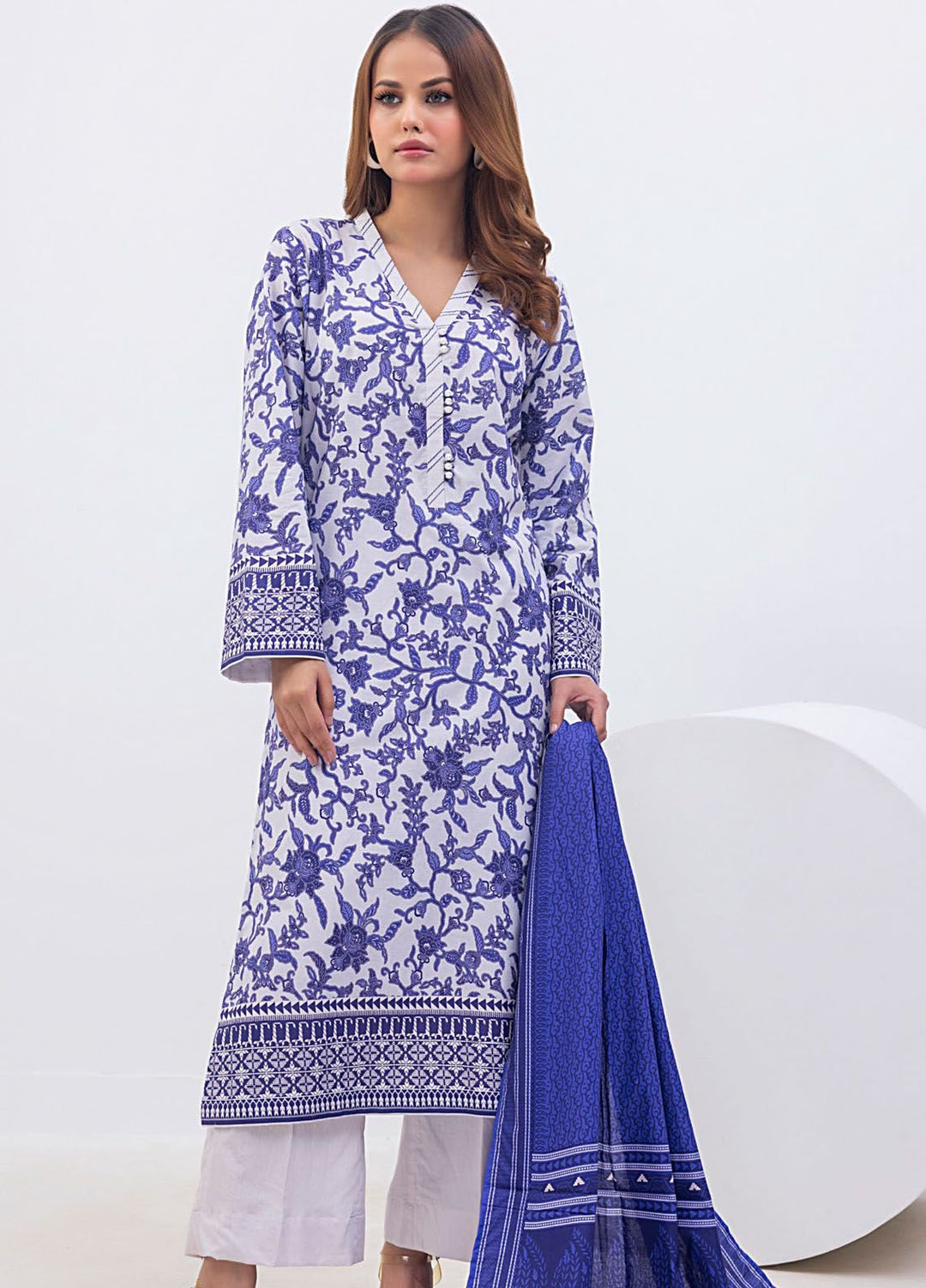 Regalia by Gul Ahmed Printed Lawn Suits Unstitched 3 Piece GA24RG RG-32154 - Summer Collection