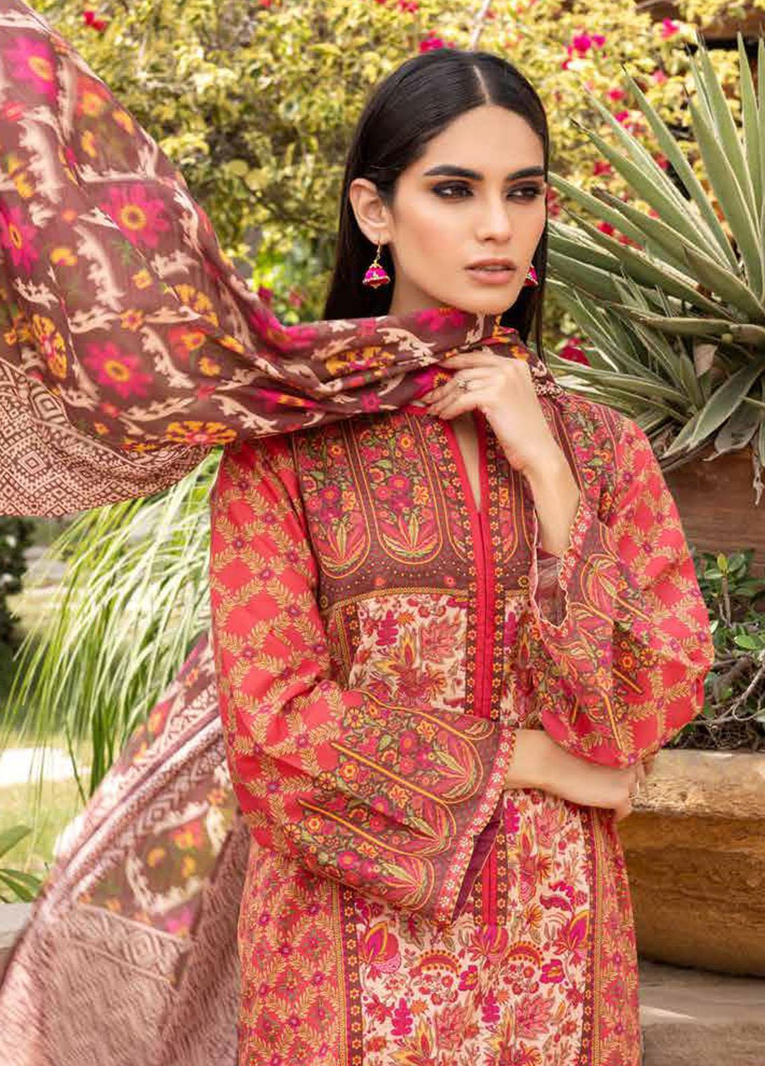 Regalia By Gul Ahmed Printed Lawn Suits Unstitched 3 Piece GA22RL RG-32002 - Summer Collection