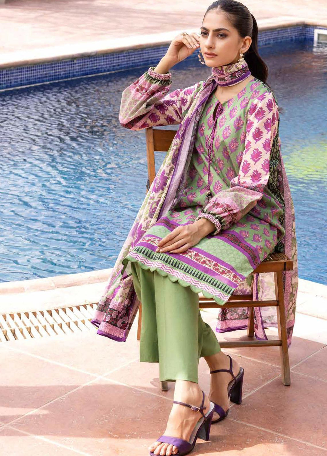 Regalia By Gul Ahmed Printed Lawn Suits Unstitched 3 Piece GA22RL RG-32003 B - Summer Collection