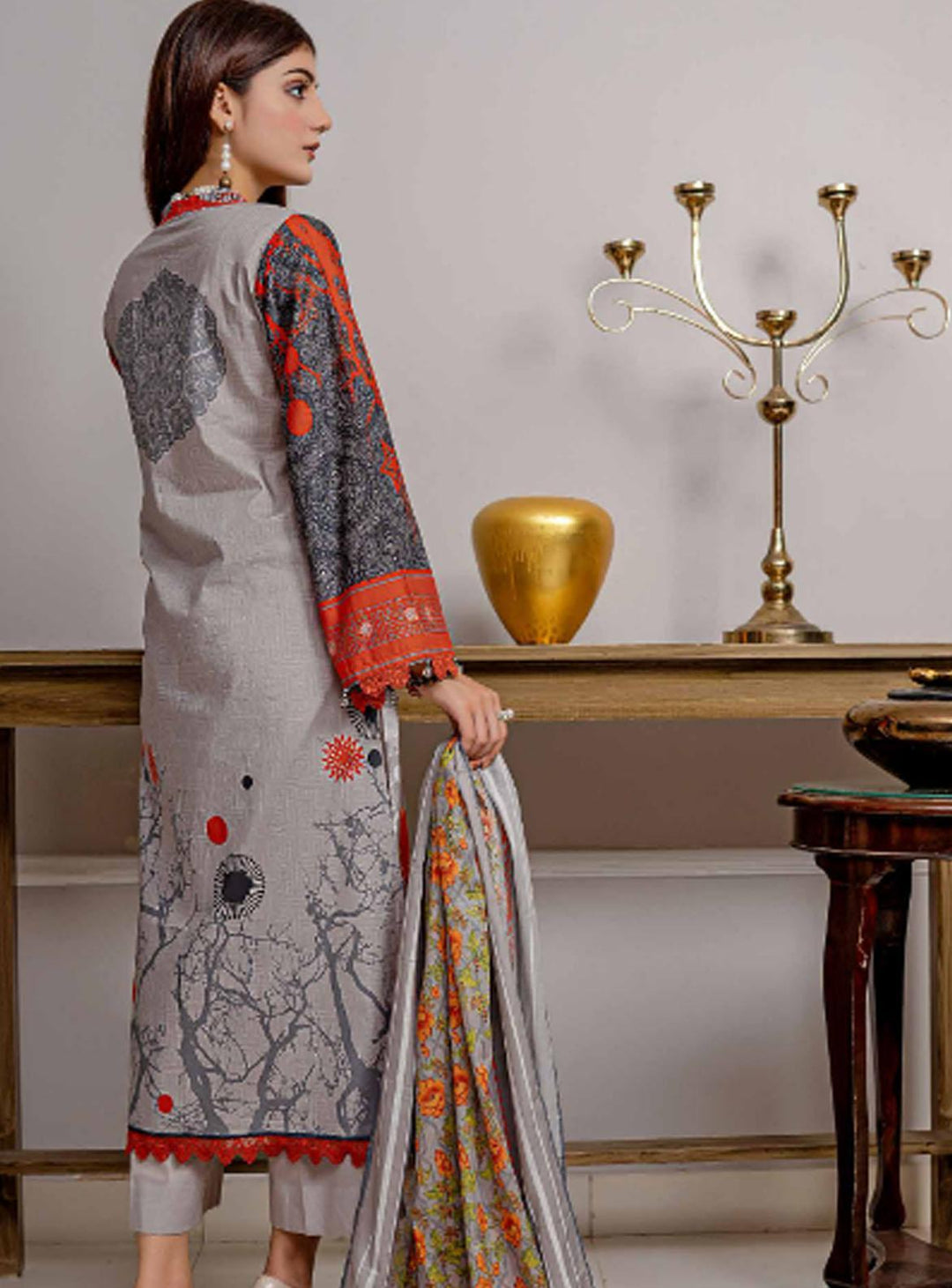Regalia By Gul Ahmed Printed Lawn Suits Unstitched 3 Piece GA22-R2 RG-32012 - Winter Collection