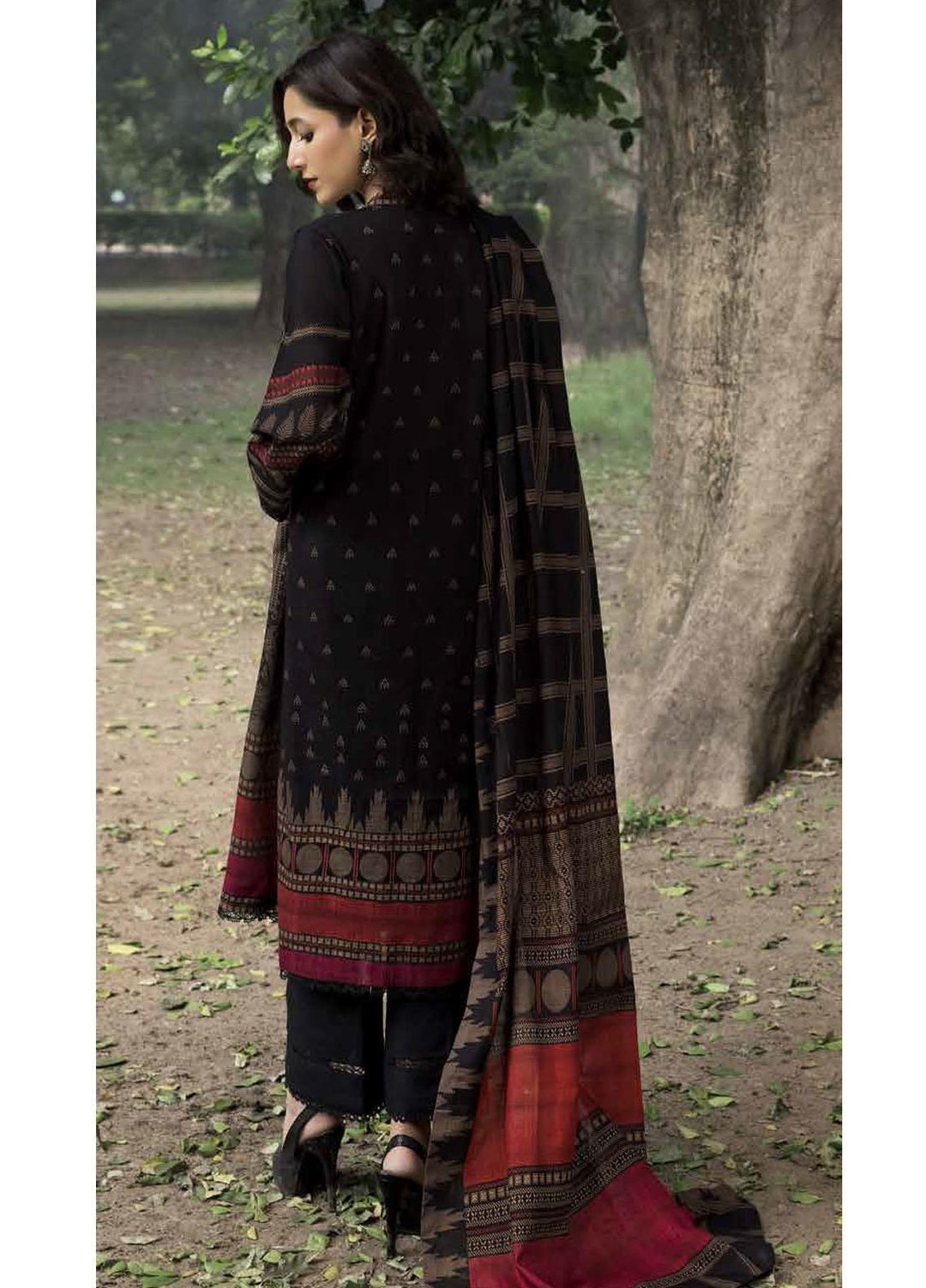 Regalia By Gul Ahmed Printed Khaddar Suits Unstitched 3 Piece GA22RG-1 WR22035 - Winter Collection