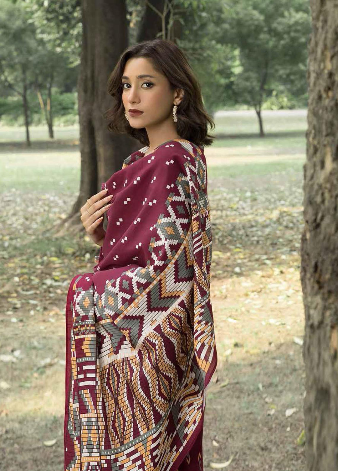 Regalia By Gul Ahmed Printed Khaddar Suits Unstitched 3 Piece GA22RG-1 WR22009 - Winter Collection