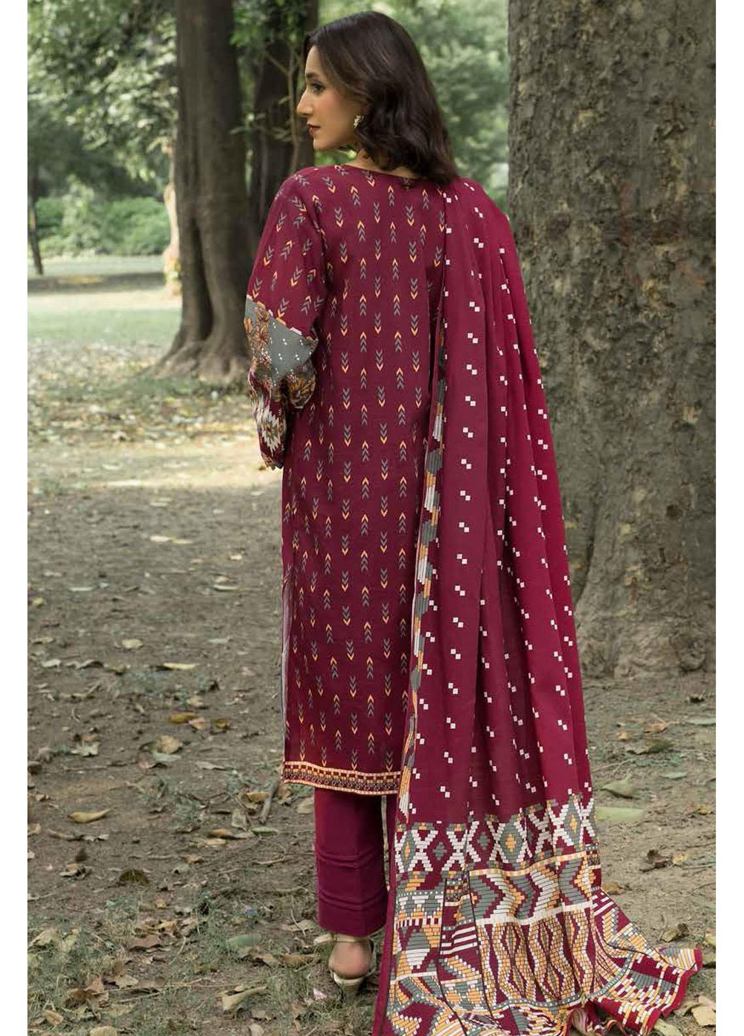 Regalia By Gul Ahmed Printed Khaddar Suits Unstitched 3 Piece GA22RG-1 WR22009 - Winter Collection