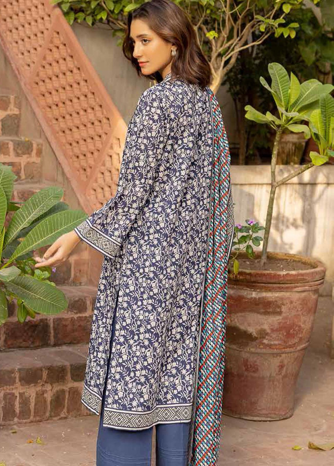 Regalia By Gul Ahmed Printed Khaddar Suits Unstitched 3 Piece GA22-WR2 WR-1122021 - Winter Collection