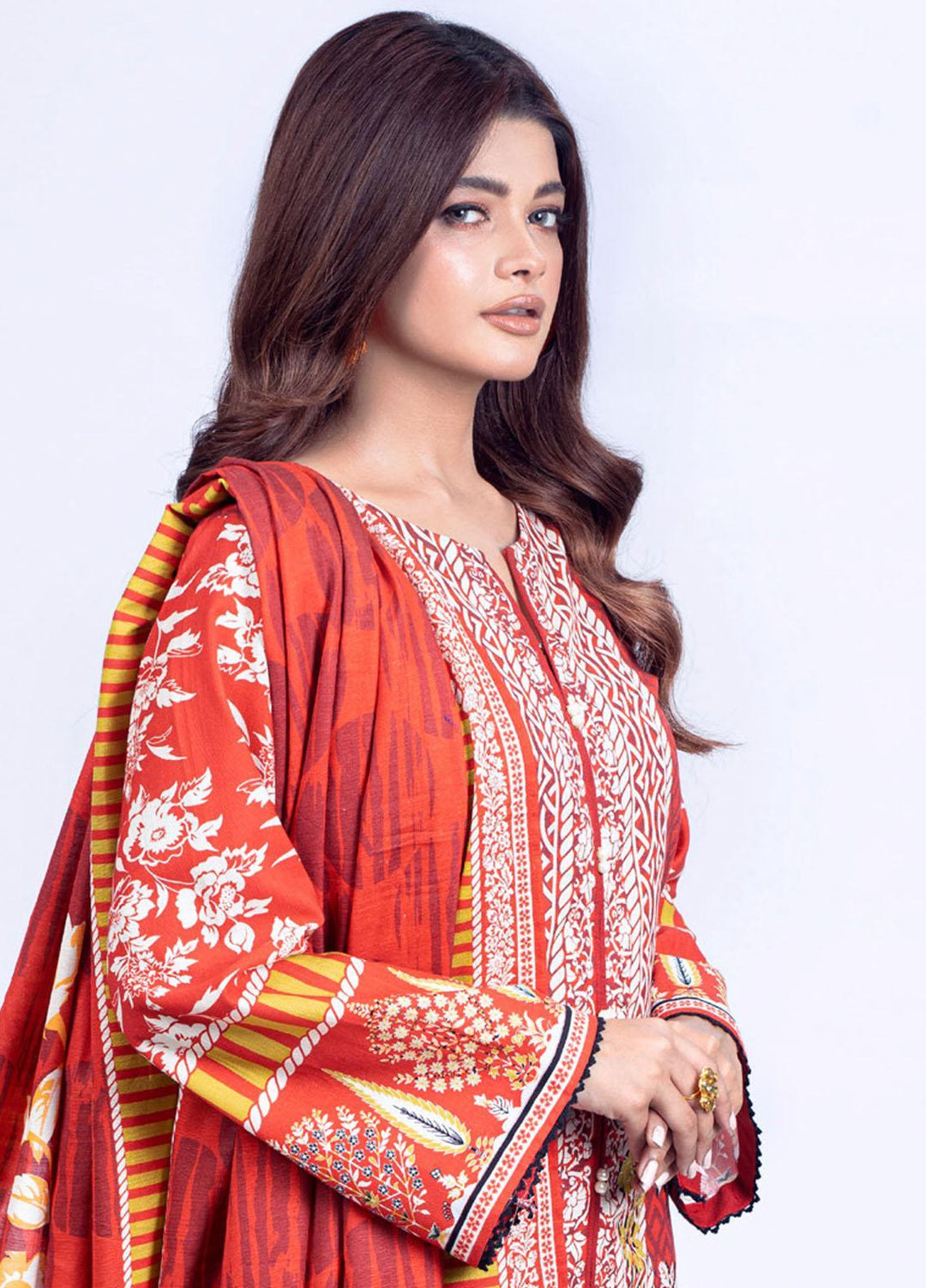 Regalia By Gul Ahmed Printed Khadddar Suits Unstitched 3 Piece GA23RG WR-32002 - Winter Collection