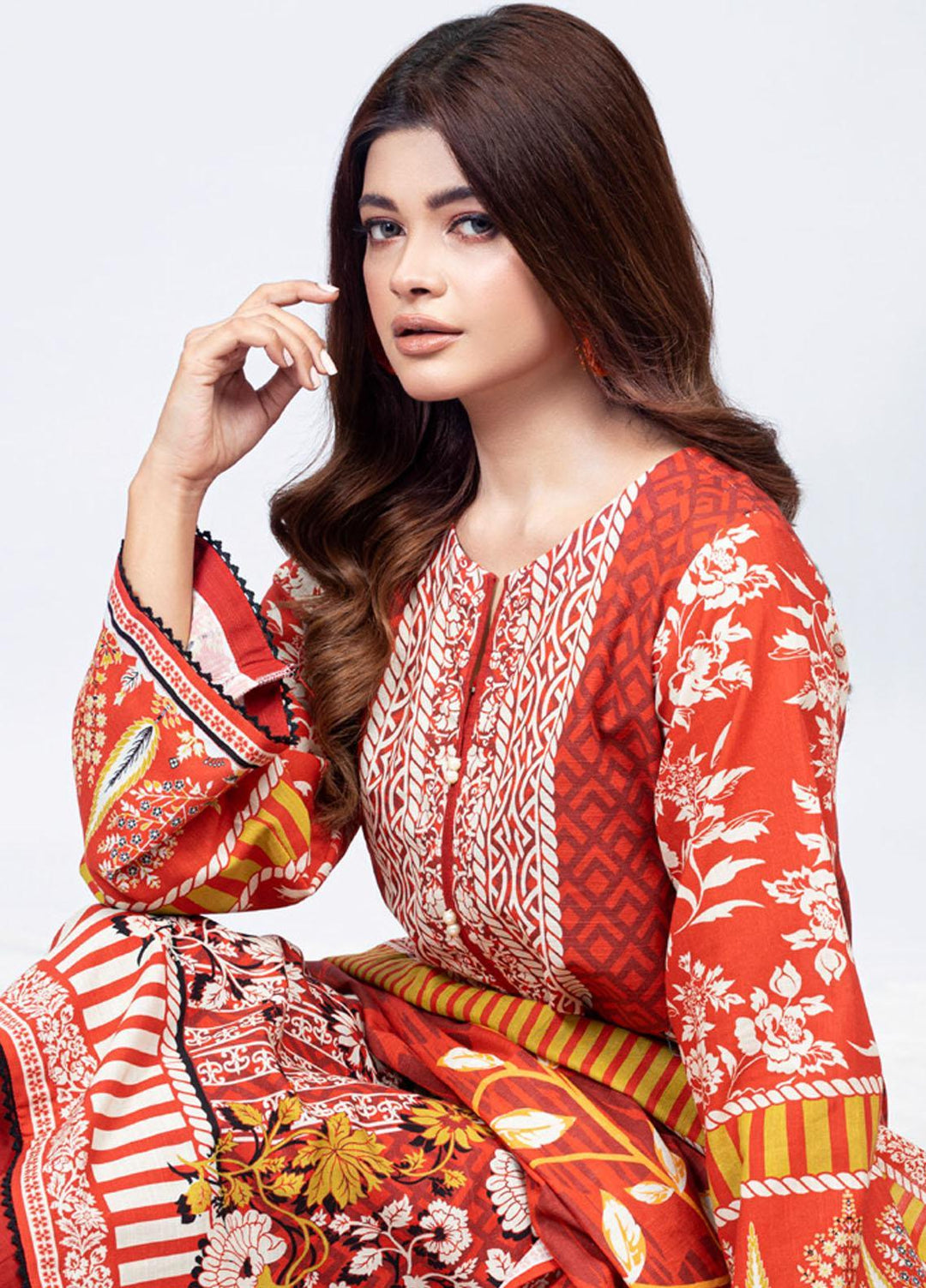 Regalia By Gul Ahmed Printed Khadddar Suits Unstitched 3 Piece GA23RG WR-32002 - Winter Collection