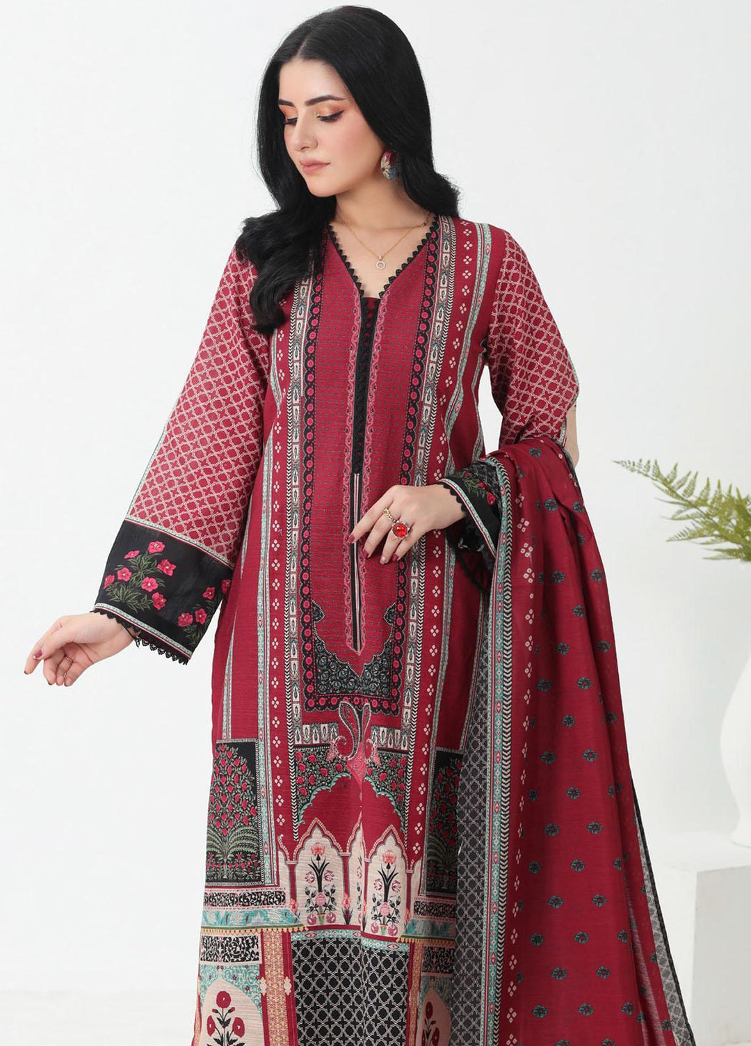 Regalia By Gul Ahmed Printed Khadddar Suits Unstitched 3 Piece GA23RG WRF-32001 - Winter Collection