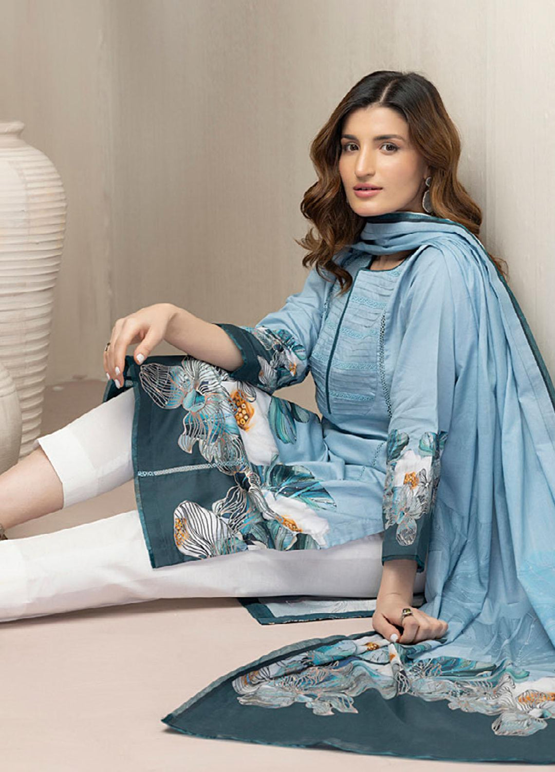 Regalia Textiles Printed Cotton Satin Suits Unstitched 3 Piece RGT22CS D4 - Festive Collection