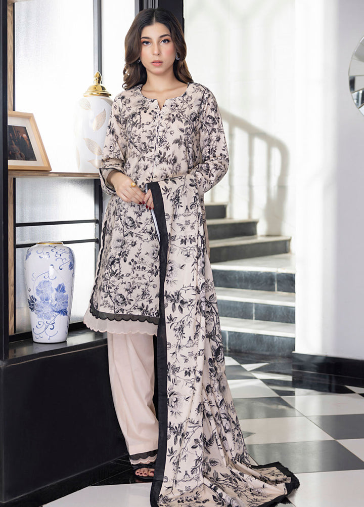 Regalia Textiles Digital Printed Lawn Suits Unstitched 3 Piece RGT25S19 D-06 - Summer Collection