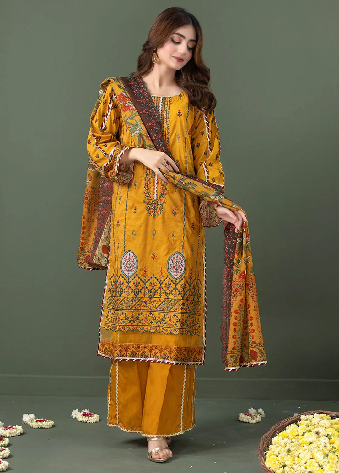 Regalia Textiles Embroidered Lawn Suit Unstitched 3 Piece RGT24C D-01 - Festive Collection