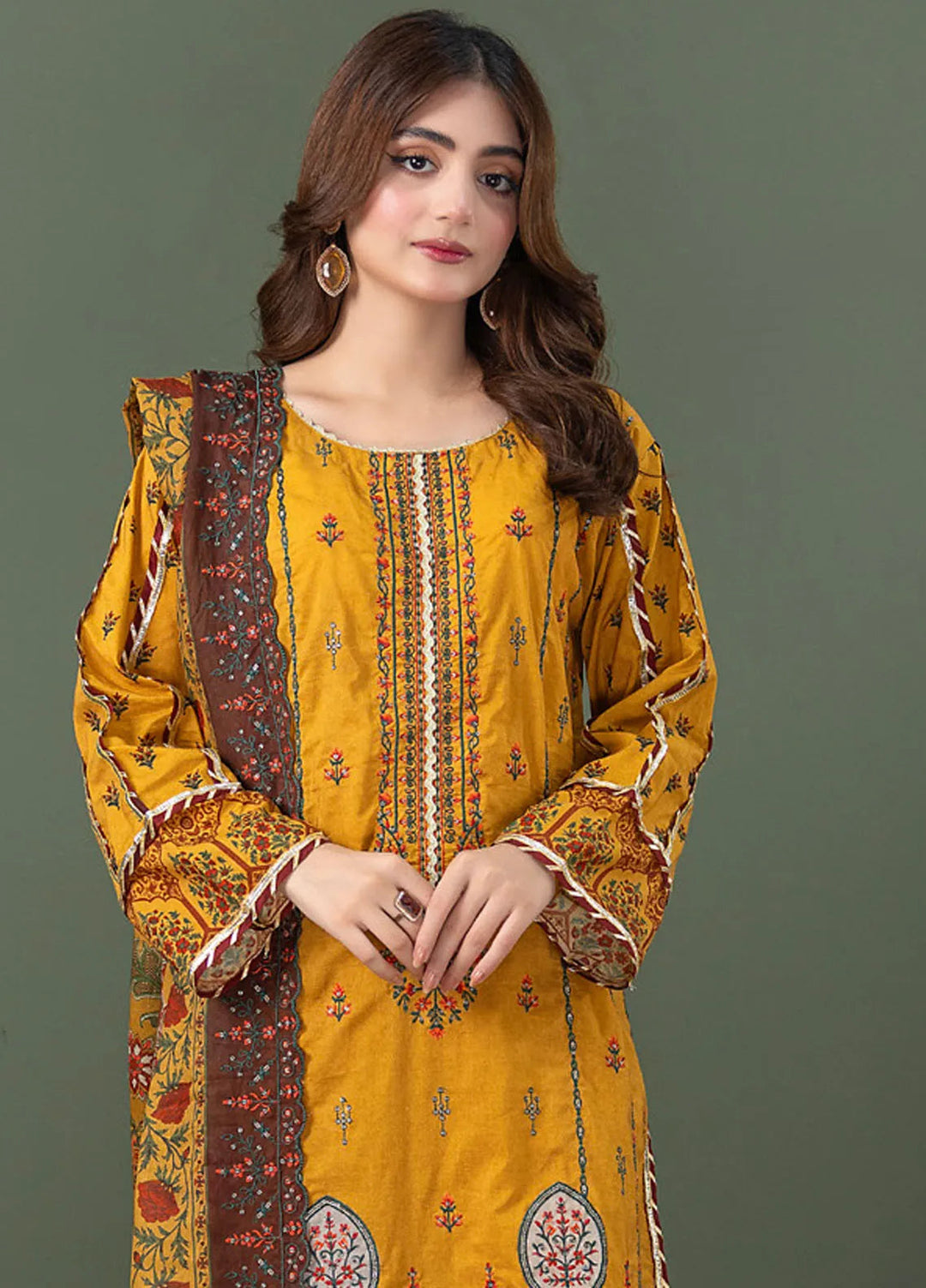 Regalia Textiles Embroidered Lawn Suit Unstitched 3 Piece RGT24C D-01 - Festive Collection