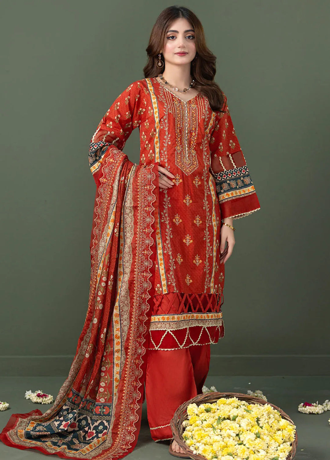 Regalia Textiles Embroidered Lawn Suit Unstitched 3 Piece RGT24C D-02 - Festive Collection