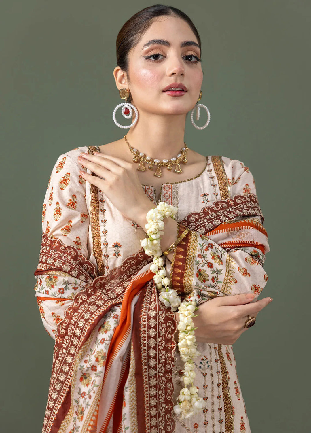 Regalia Textiles Embroidered Lawn Suit Unstitched 3 Piece RGT24C D-04 - Festive Collection