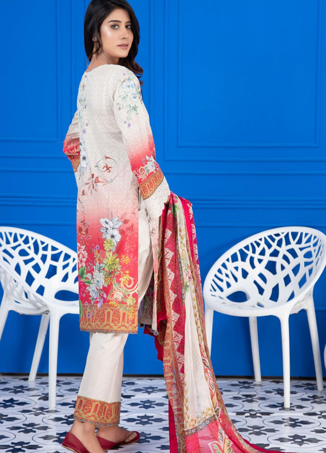 Regalia Textiles Embroidered Lawn Suits Unstitched 3 Piece RG21FE D-09 - Summer Collection